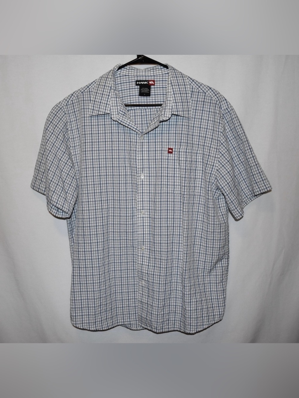 TONY HAWK MEN’S SHORT SLEEVE PLAID BUTTON-UP SHIRT SIZE LARGE